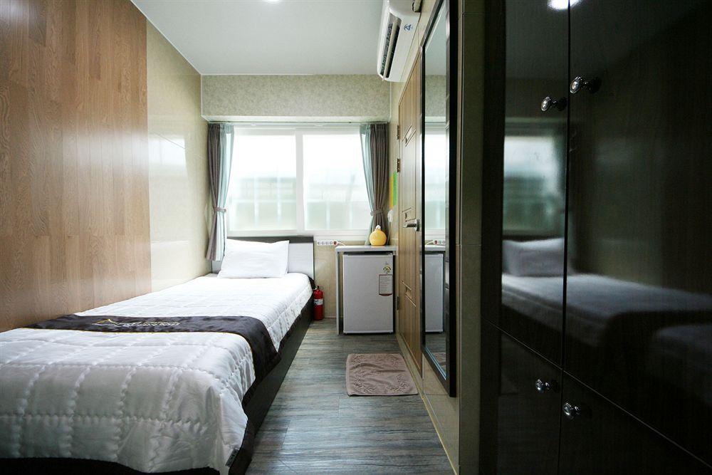 Guesthouse Myeongdong 2 Seul Zewnętrze zdjęcie