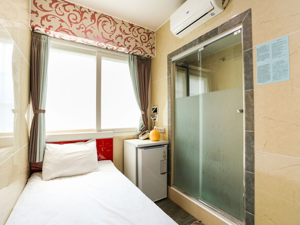 Guesthouse Myeongdong 2 Seul Zewnętrze zdjęcie