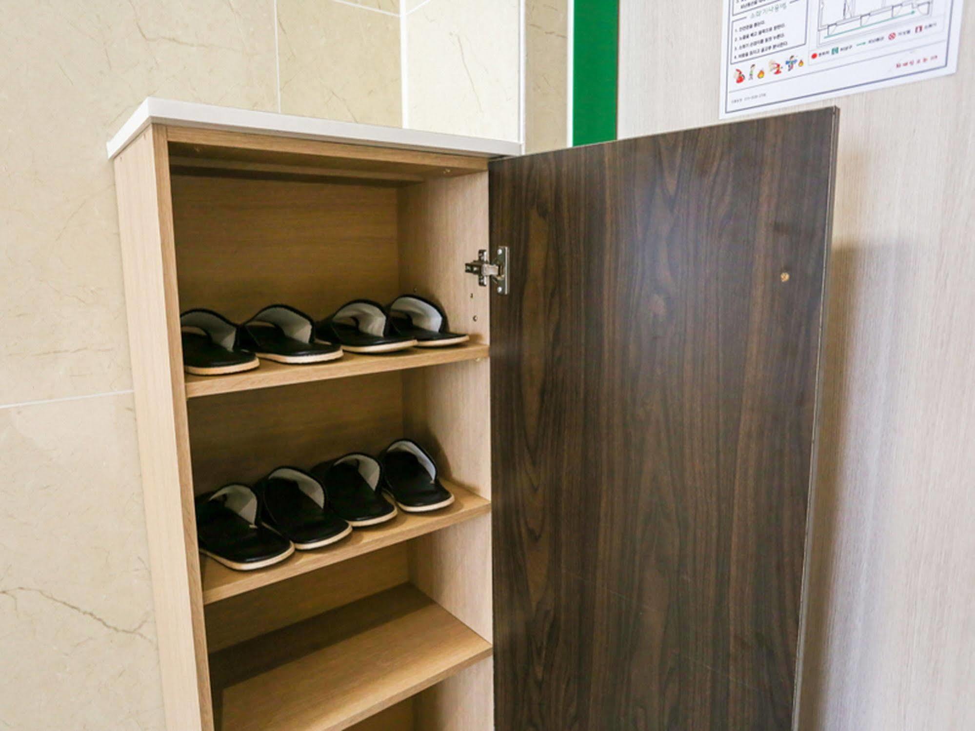Guesthouse Myeongdong 2 Seul Zewnętrze zdjęcie